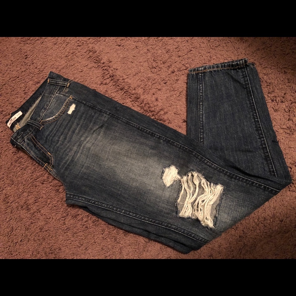 🆕 Hollister Low Rise Boyfriend Jeans
